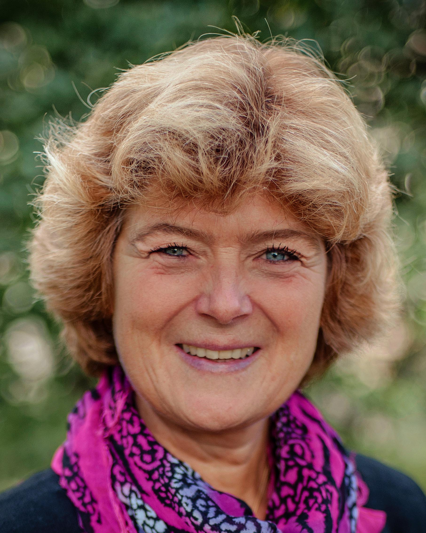 Ingrid Carell Richard Hall